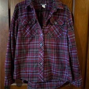 Duluth Trading Co Women's Plaid Button Down Shirt